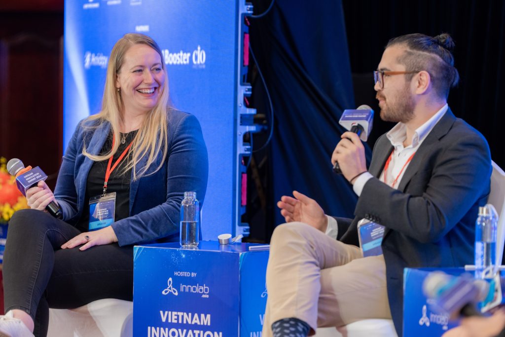 Industry leaders in technology, finance, and startups from across APAC participating in the discussion